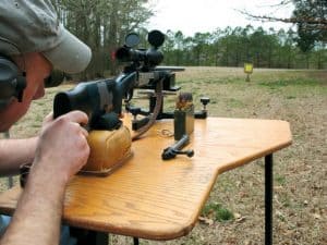 how to sight in a rifle scope at 25 yards